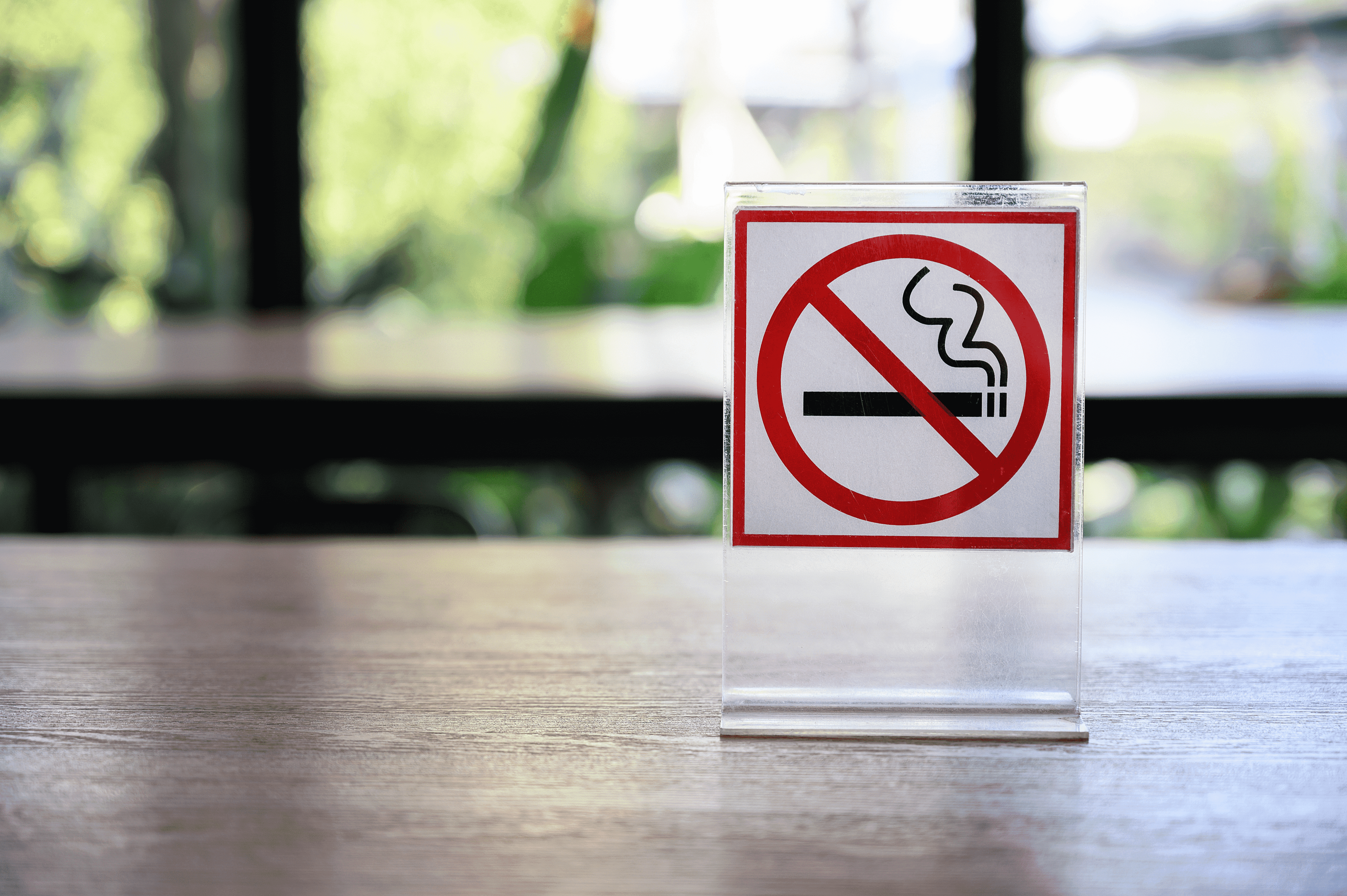 Se puede prohibir fumar en la Comunidad